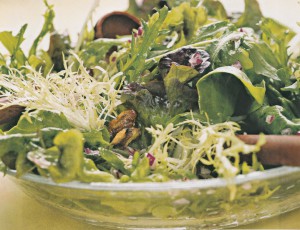 salat-zeleny-gretsky-oreh